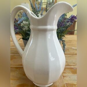 Beautiful white pitcher! 10” tall, base diameter 3.5”, use for water or flowers